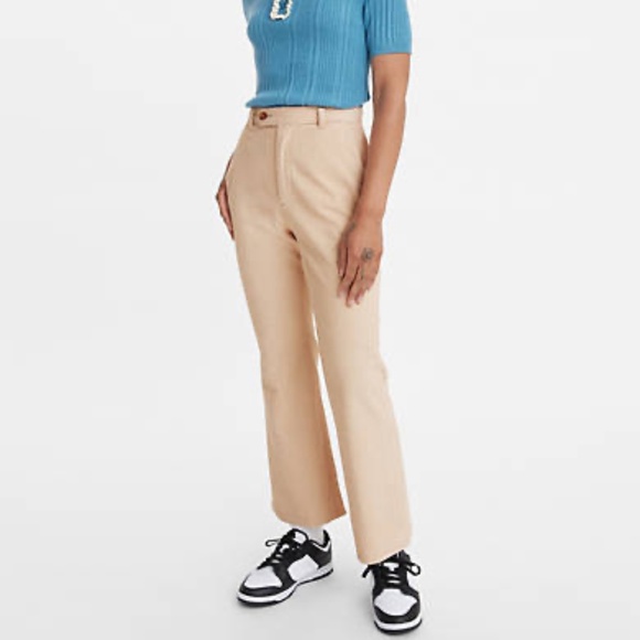 Levi's Size 28 Pebble Sandshell Corduroy Math Club Flared Trousers - Picture 9 of 9